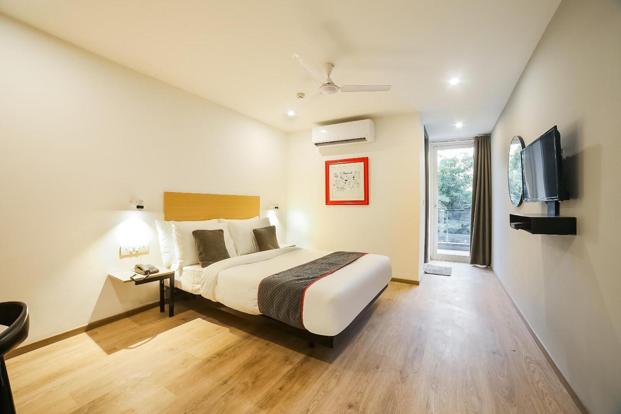 Super Townhouse Near Appu Ghar 호텔 구르가온 외부 사진