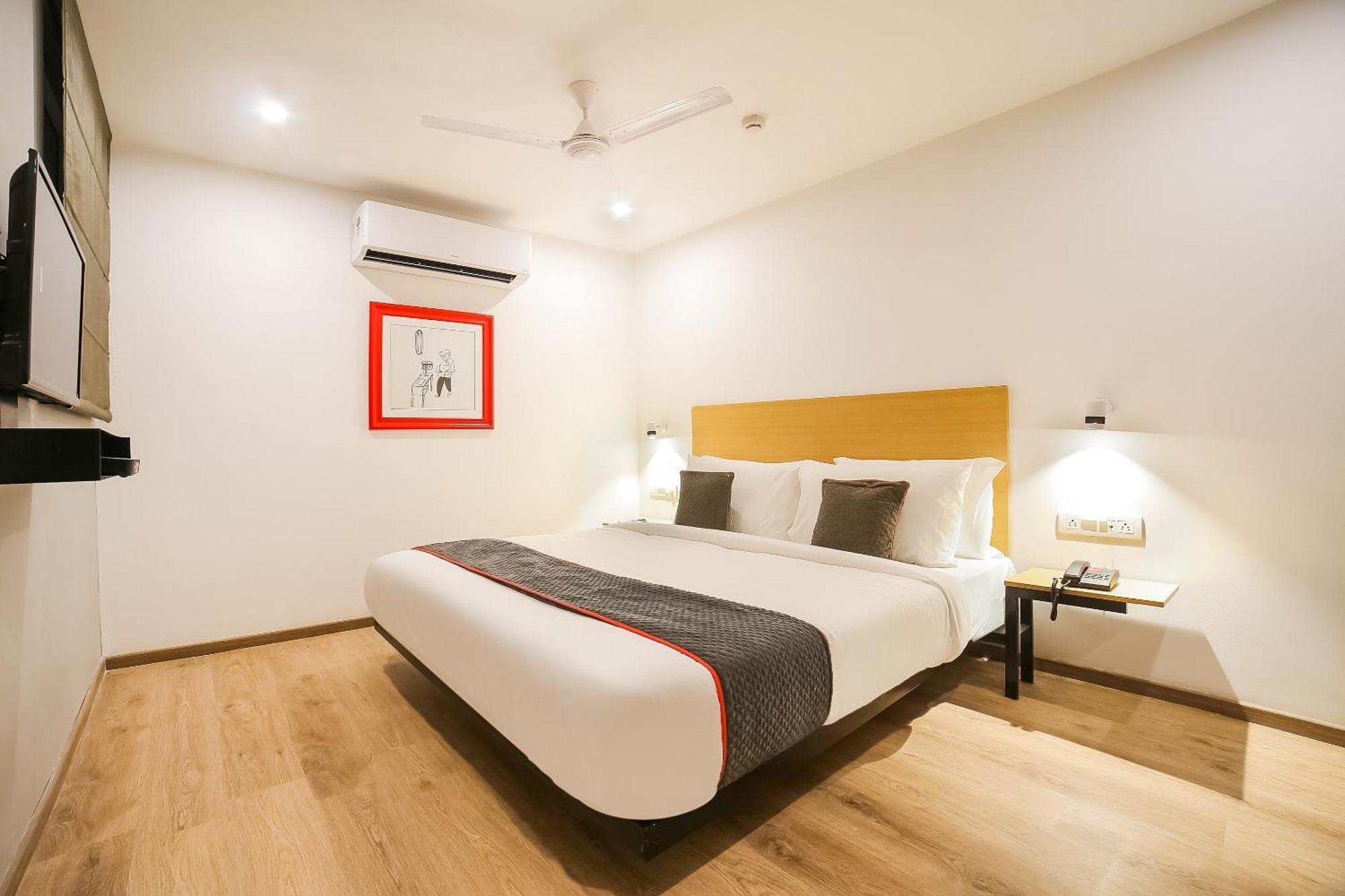 Super Townhouse Near Appu Ghar 호텔 구르가온 외부 사진