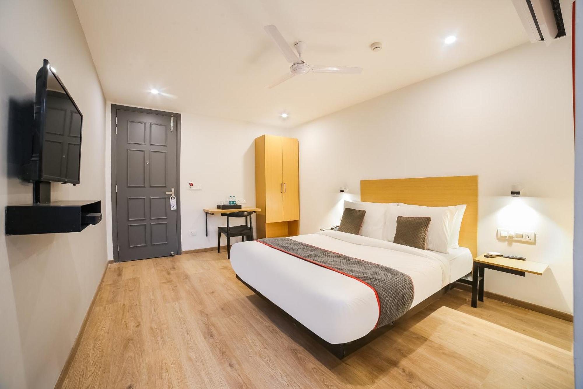 Super Townhouse Near Appu Ghar 호텔 구르가온 외부 사진