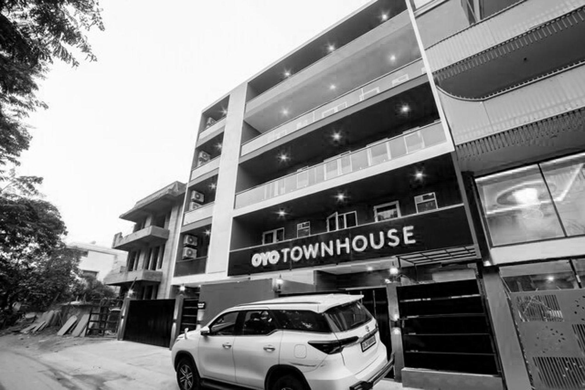 Super Townhouse Near Appu Ghar 호텔 구르가온 외부 사진